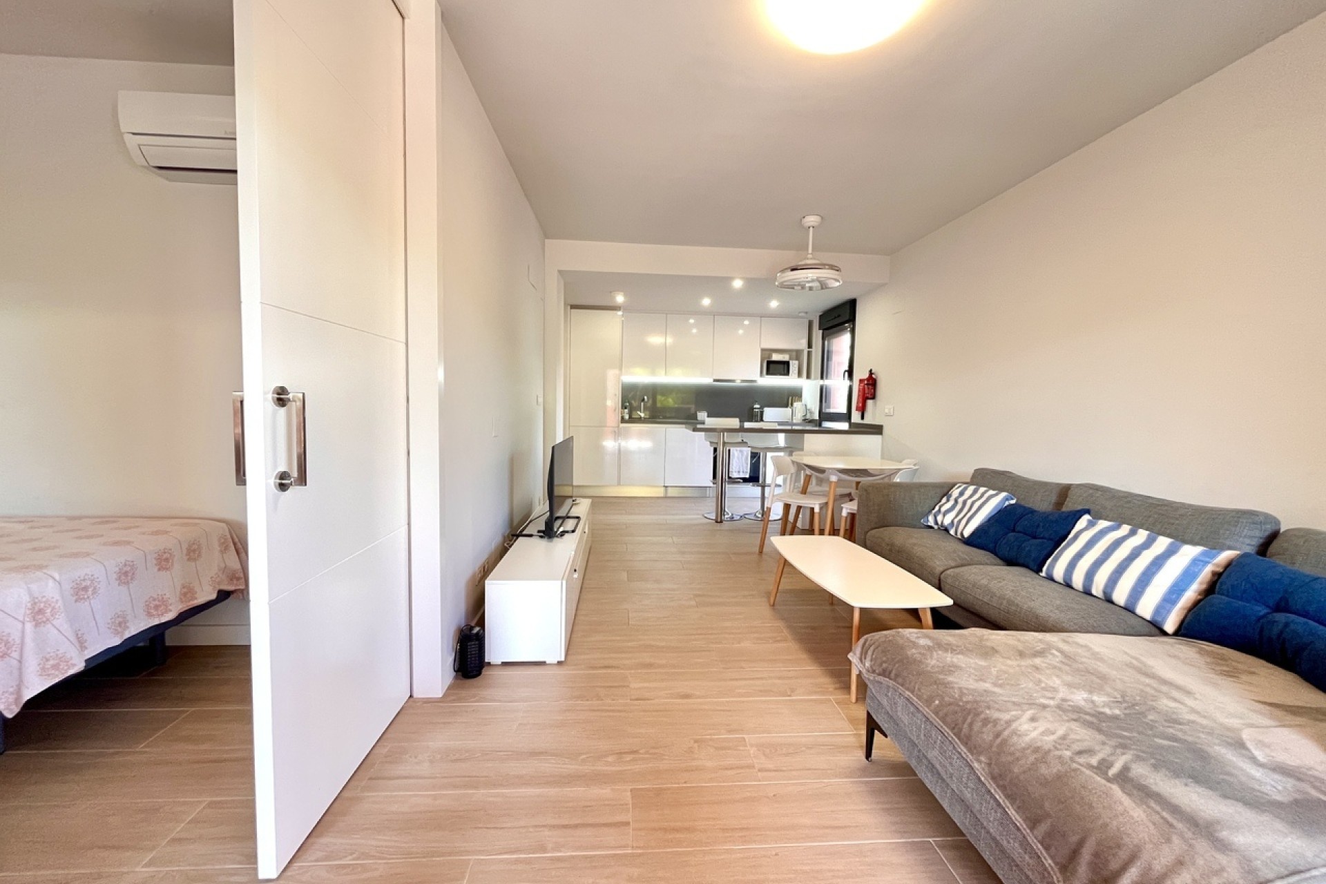 Sale - Apartment Flat -
Villamartín - Costa Blanca