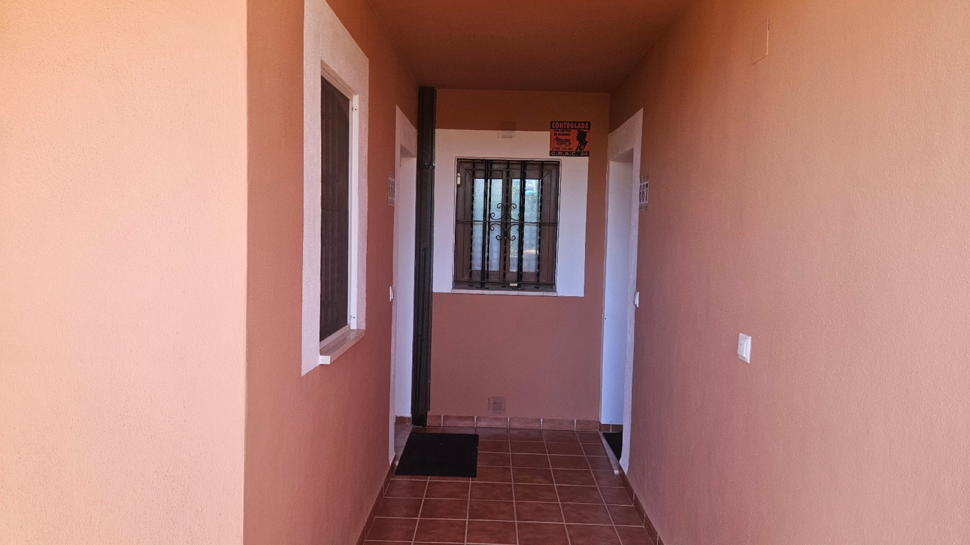 Sale - Apartment Flat -
Villamartín - PAU 8