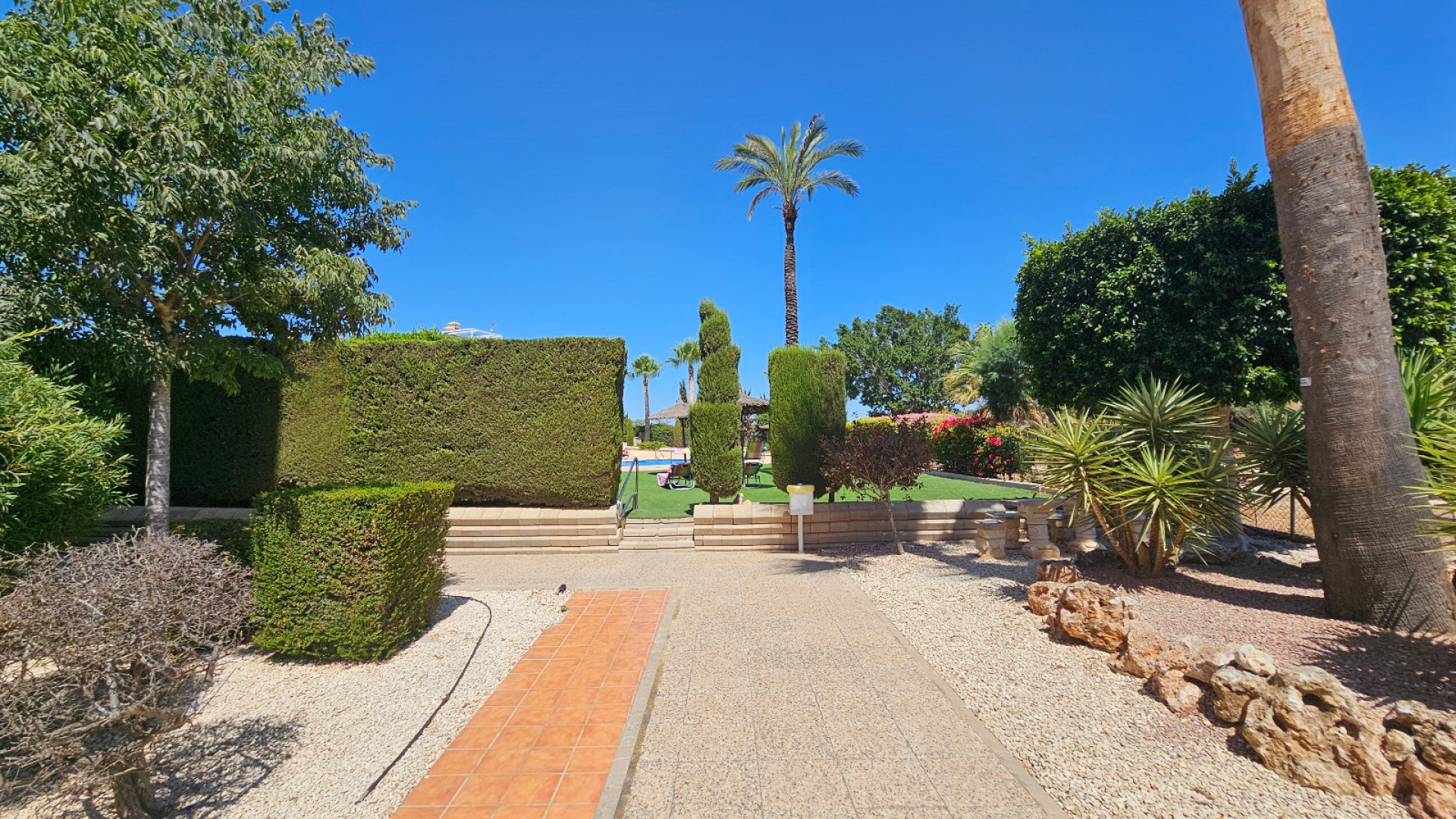 Sale - Apartment Flat -
Villamartín - PAU 8