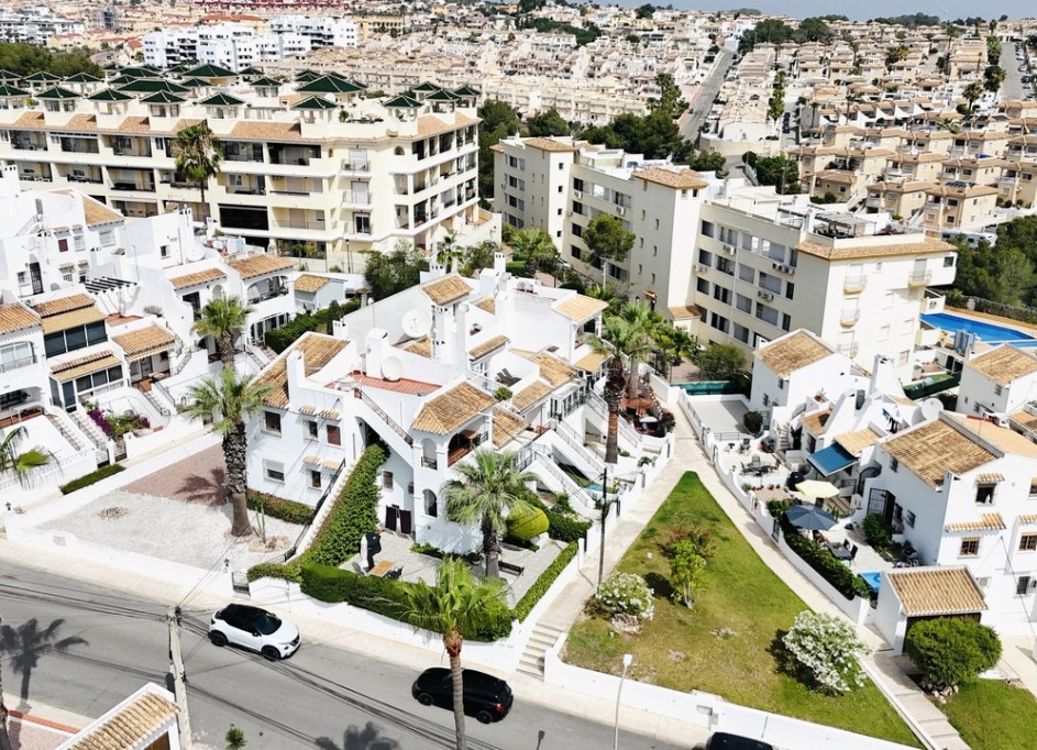 Sale - Apartment Flat -
Villamartín