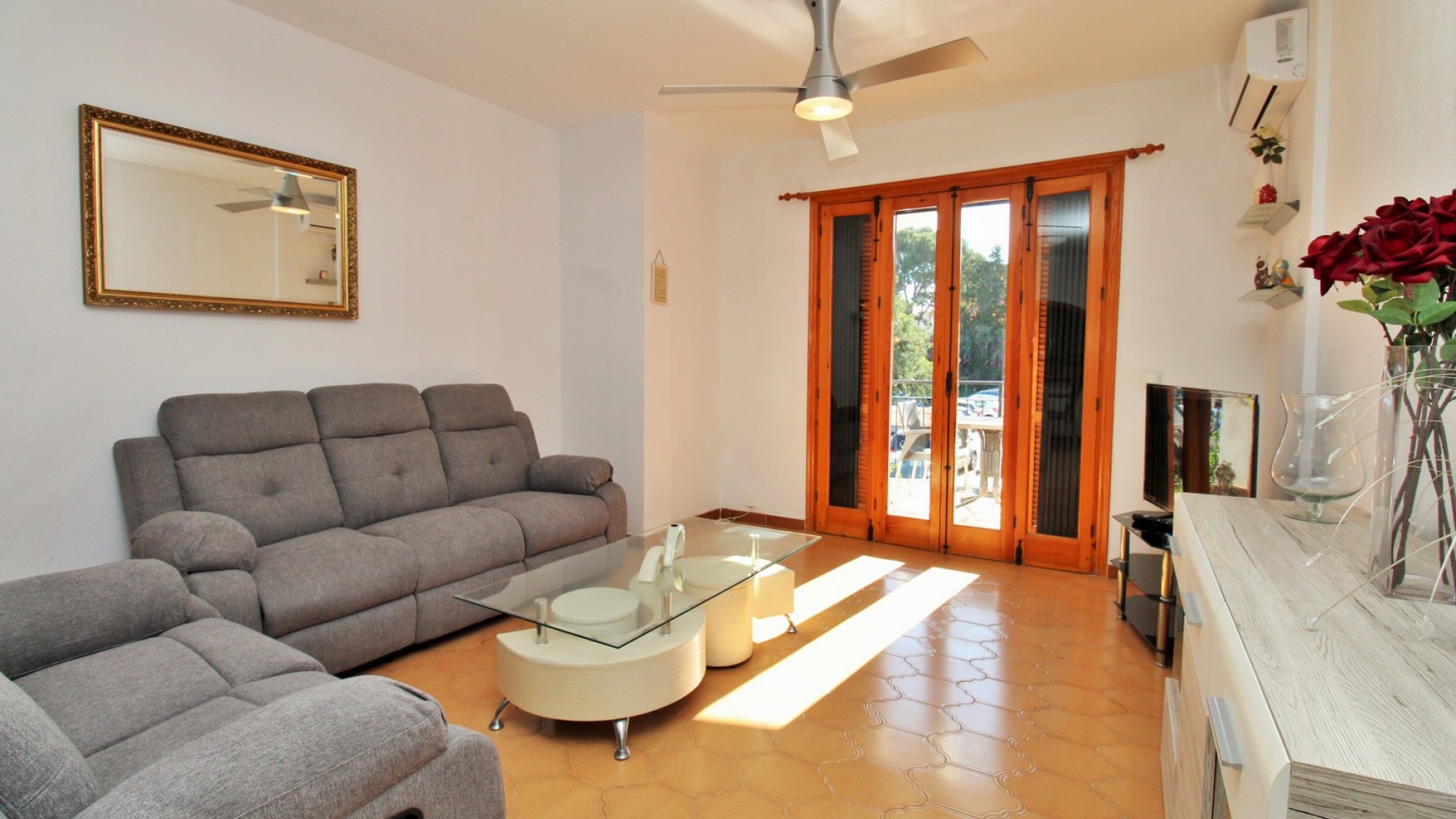 Sale - Apartment Flat -
Villamartín