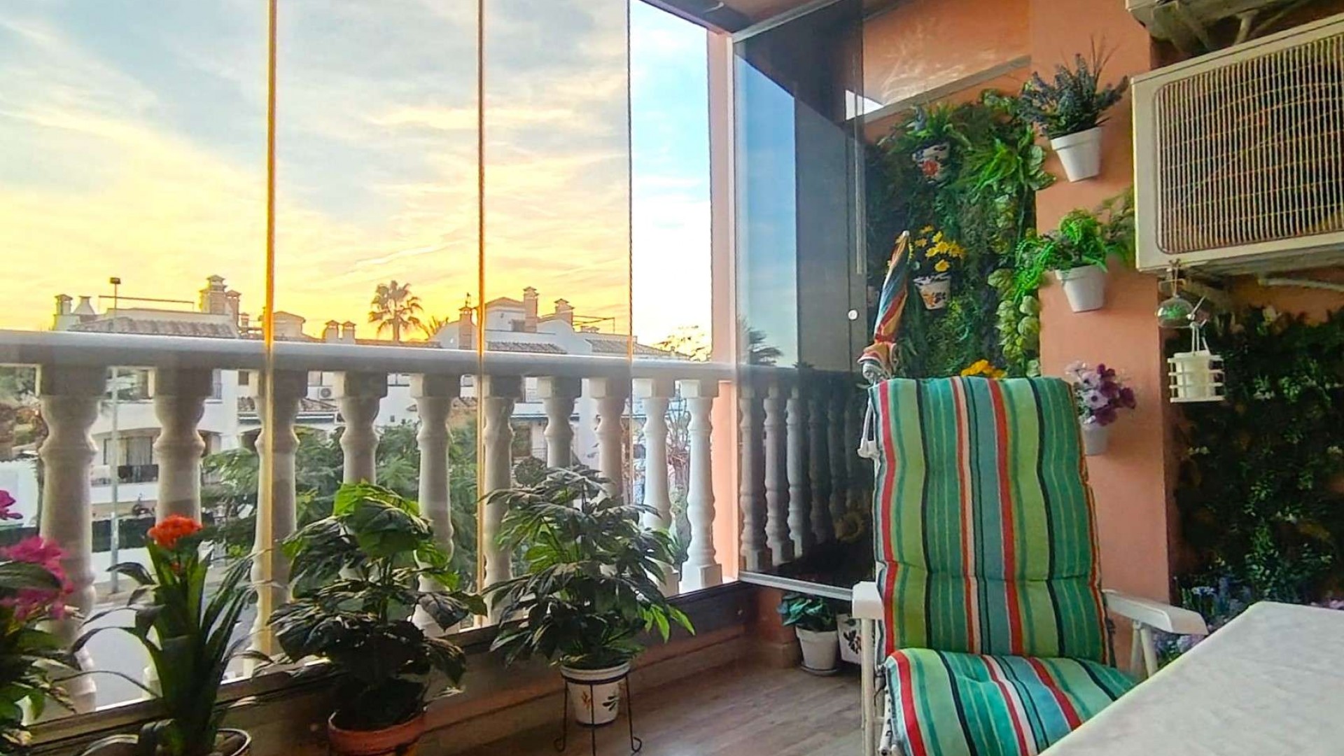 Sale - Apartment Flat -
Villamartín