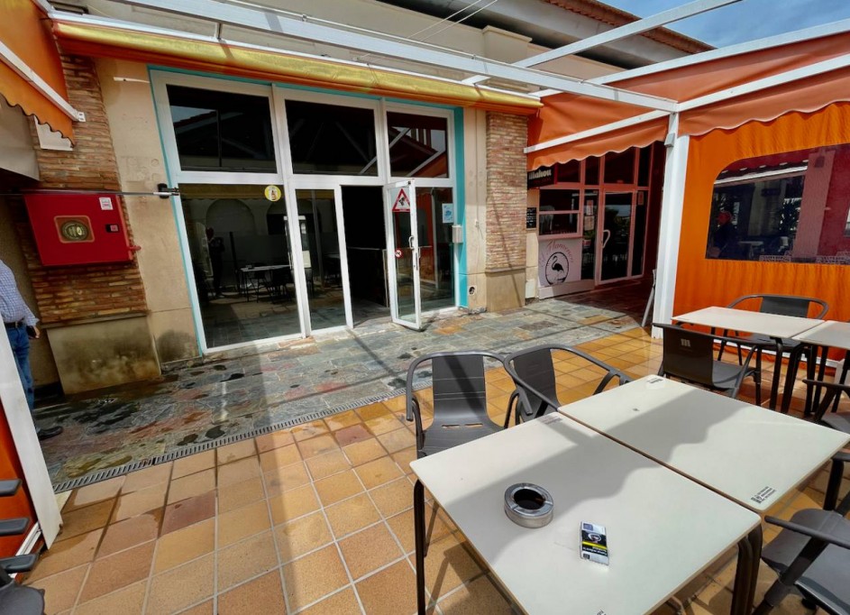 Sale - Commercial -
Algorfa - La Finca Resort