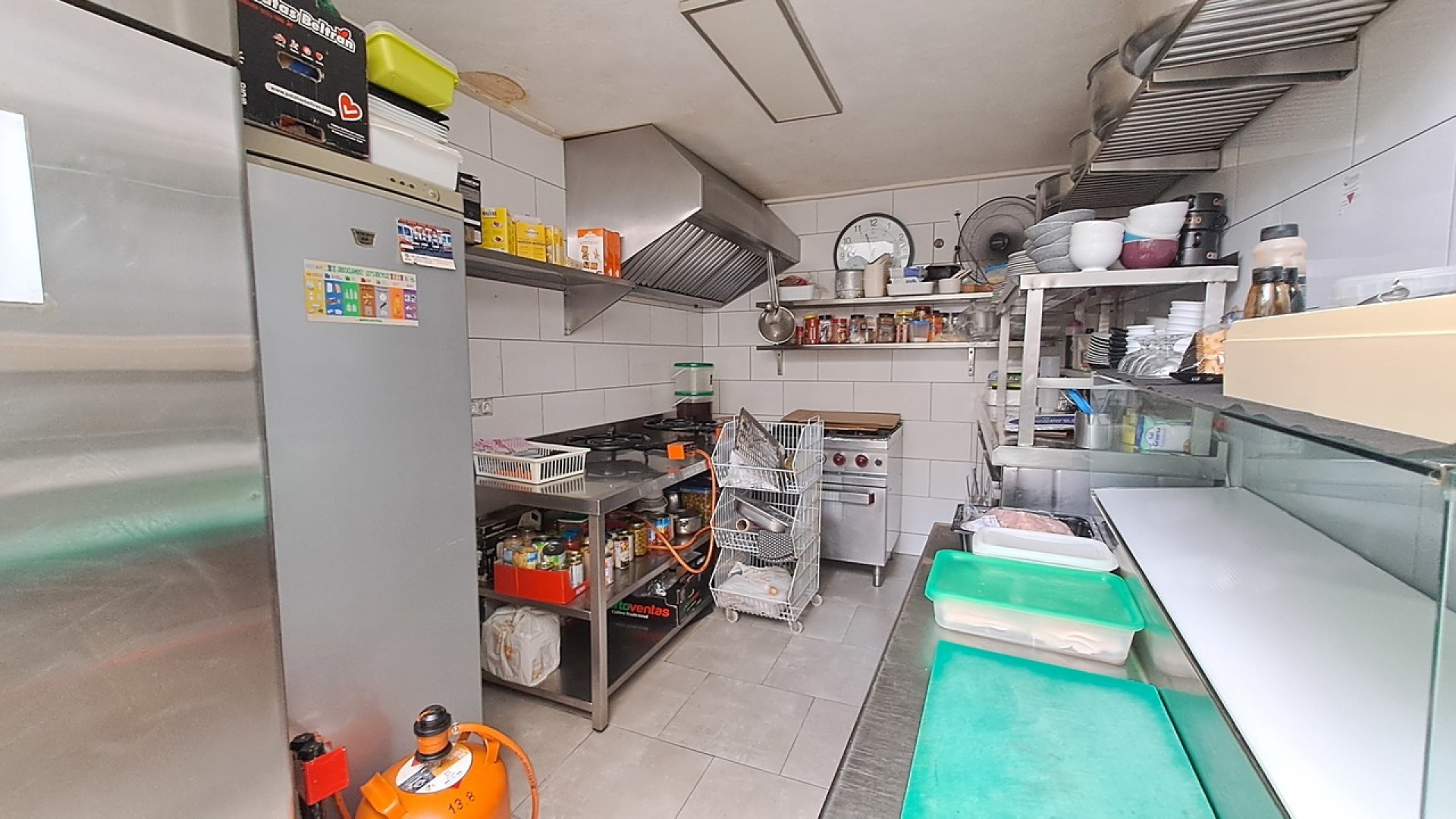 Sale - Commercial -
Benijofar