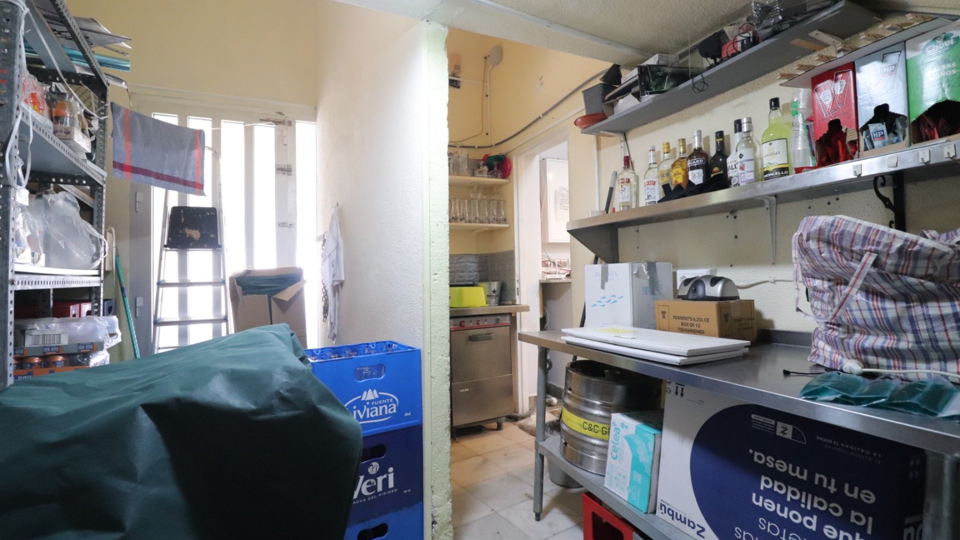 Sale - Commercial -
Catral - Catral - Town