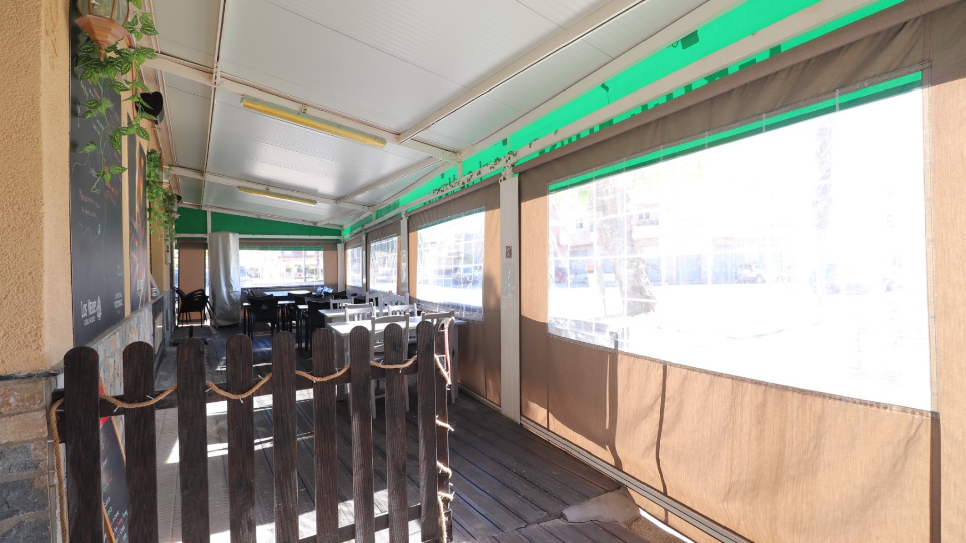 Sale - Commercial -
Catral - Catral - Town