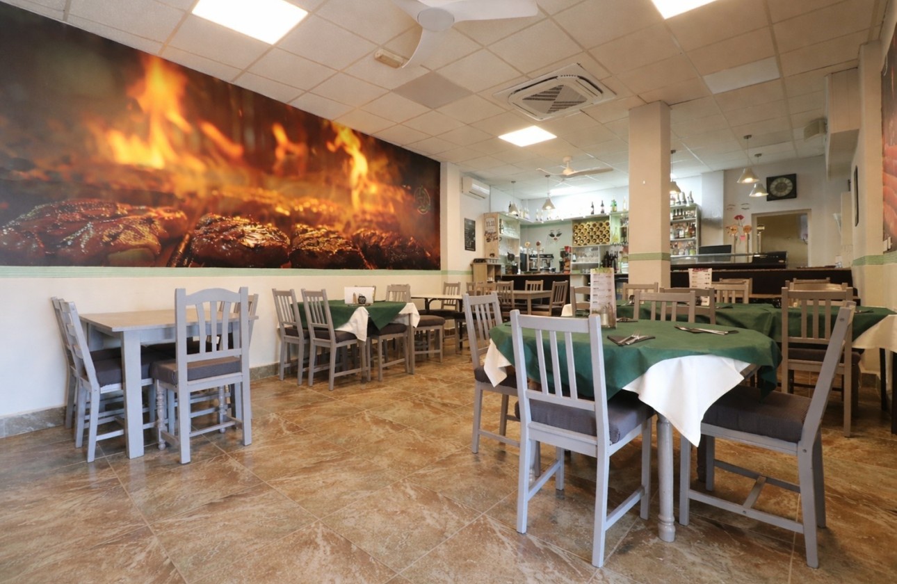 Sale - Commercial -
Catral - Catral - Town