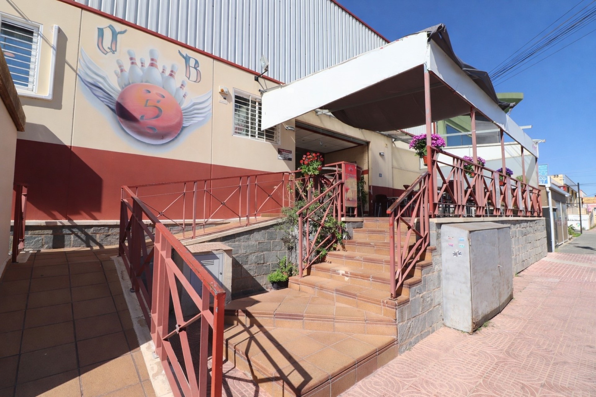 Sale - Commercial -
Ciudad Quesada - Rojales - Ciudad Quesada - Town