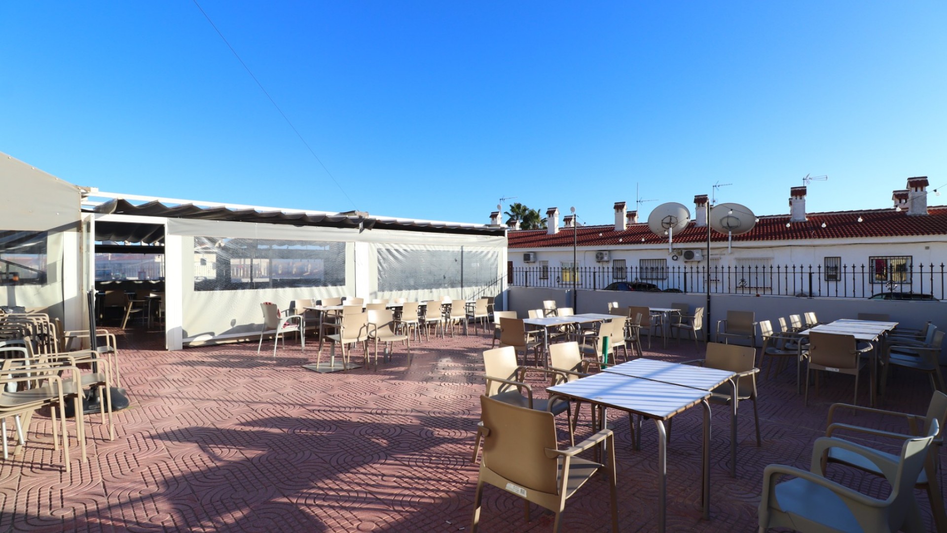 Sale - Commercial -
Ciudad Quesada - Rojales - Doña Pepa