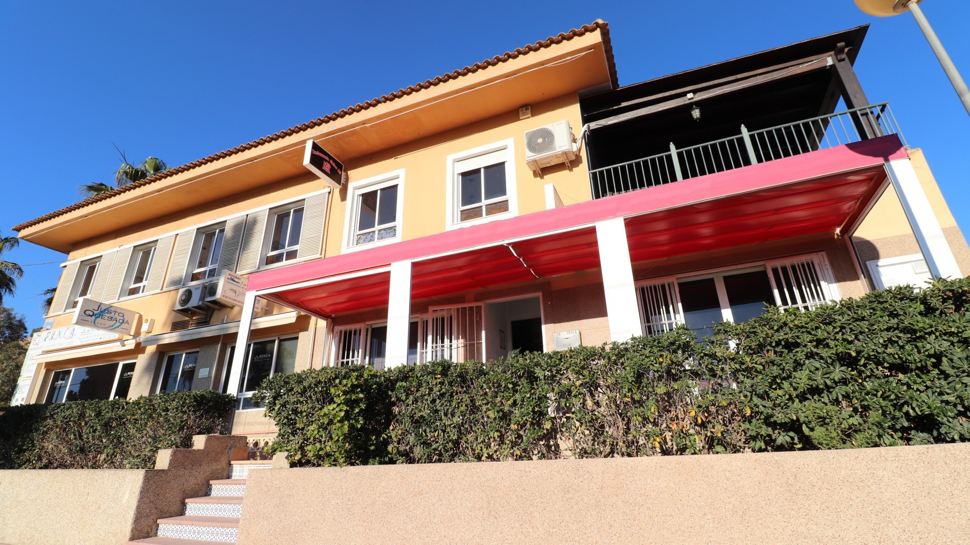 Sale - Commercial -
Ciudad Quesada - Rojales - La Marquesa