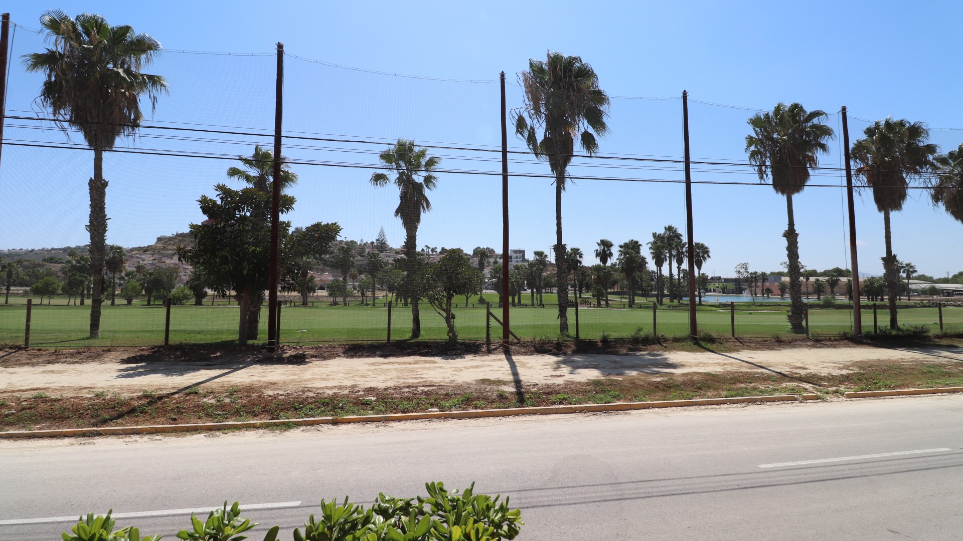 Sale - Commercial -
Ciudad Quesada - Rojales - La Marquesa