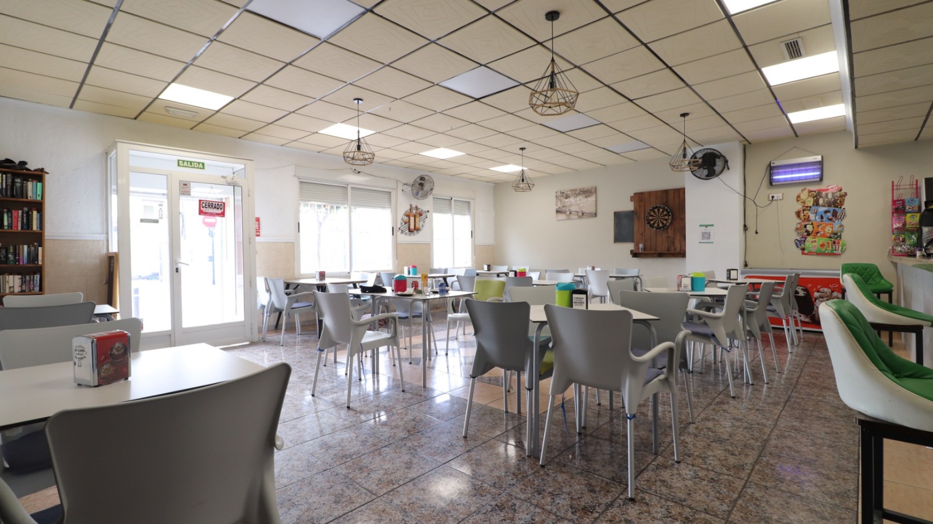 Sale - Commercial -
Formentera del Segura - Formentera - Village