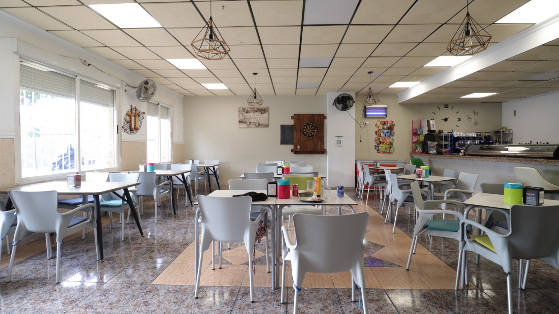 Sale - Commercial -
Formentera del Segura - Formentera - Village