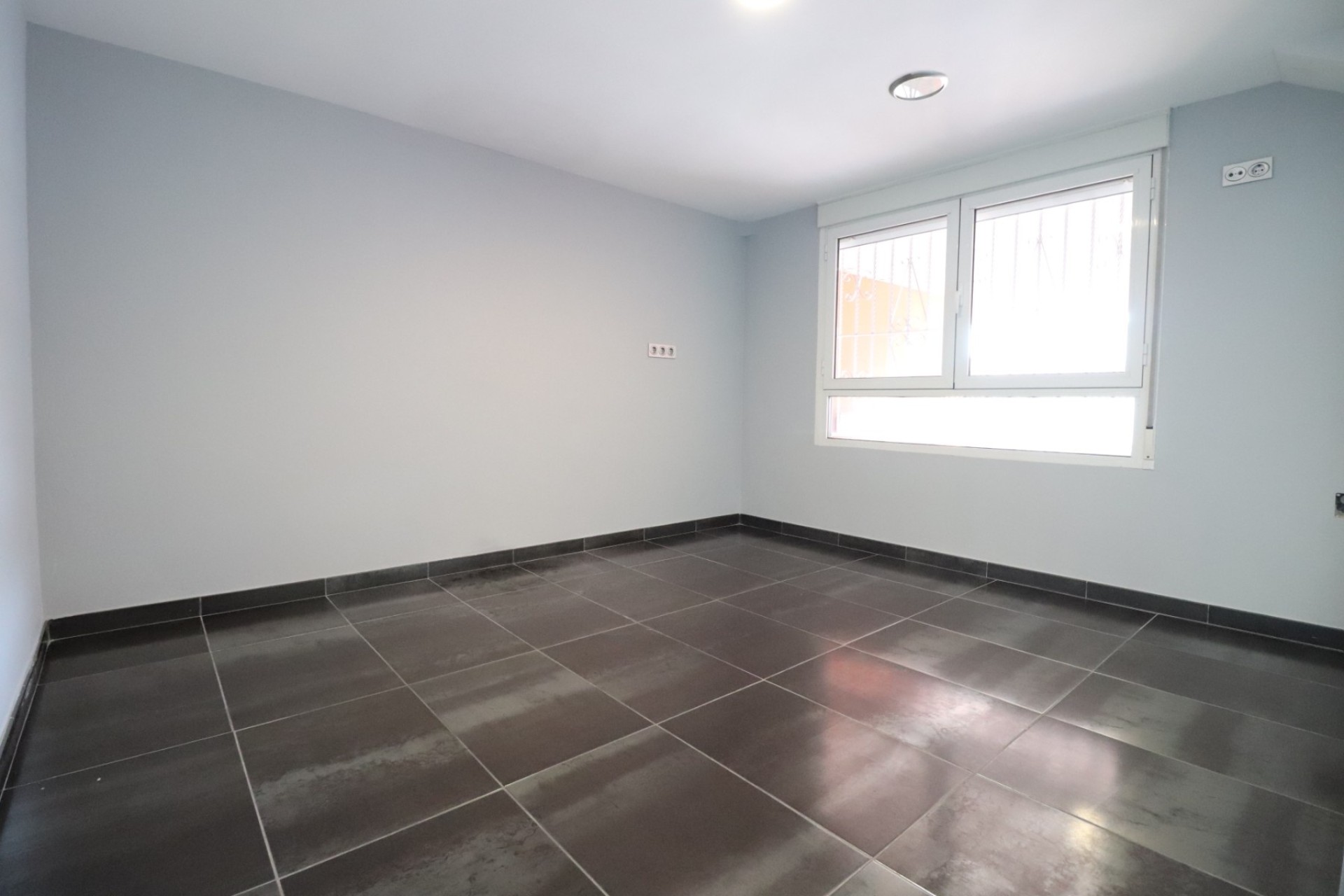 Sale - Commercial -
Formentera del Segura - Formentera - Village