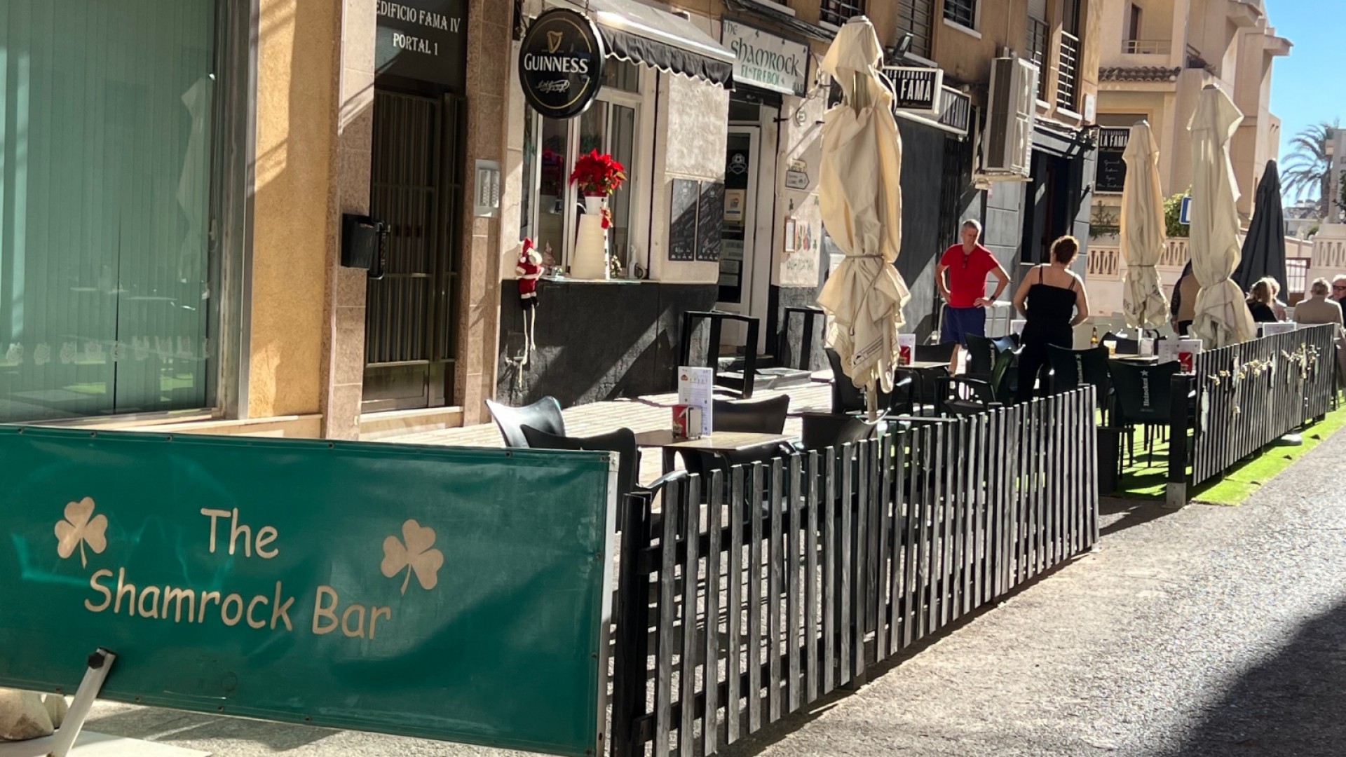 Sale - Commercial -
Guardamar del Segura - Center