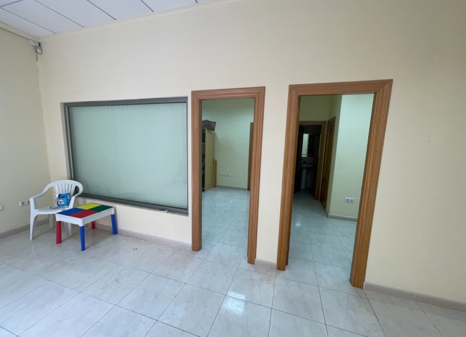 Sale - Commercial -
Guardamar del Segura
