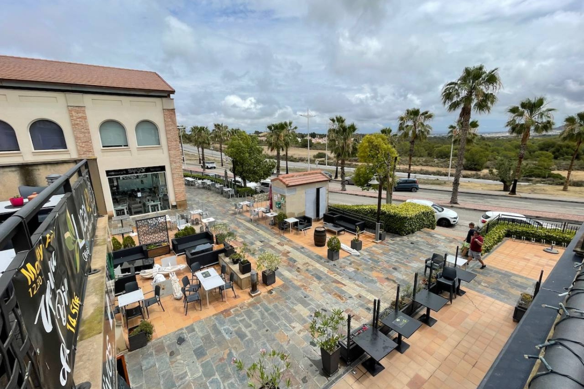 Sale - Commercial -
La Finca Golf - La Finca Golf Resort