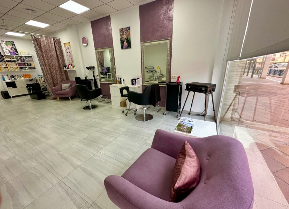 Sale - Commercial -
La Zenia