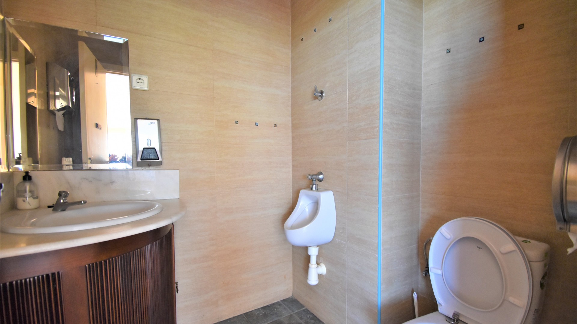 Sale - Commercial -
Orihuela Costa - Los Dolses