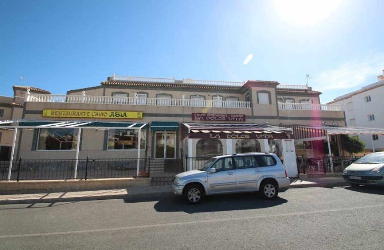 Sale - Commercial -
Orihuela Costa - Villamartín
