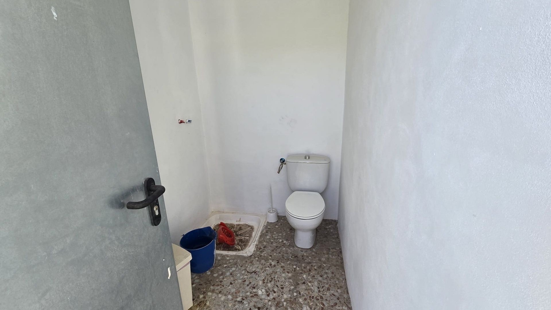 Sale - Commercial -
SAX