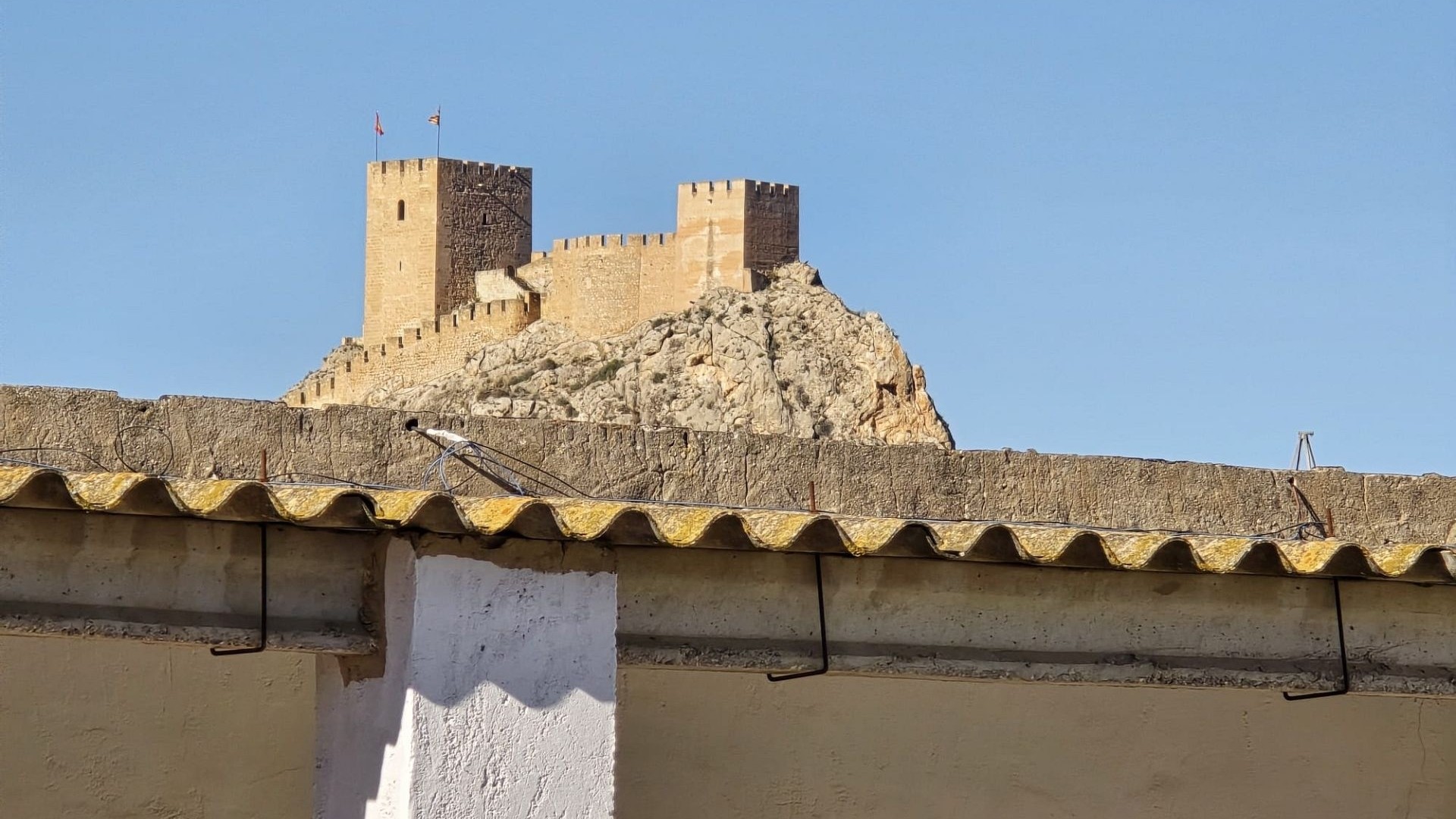 Sale - Commercial -
SAX