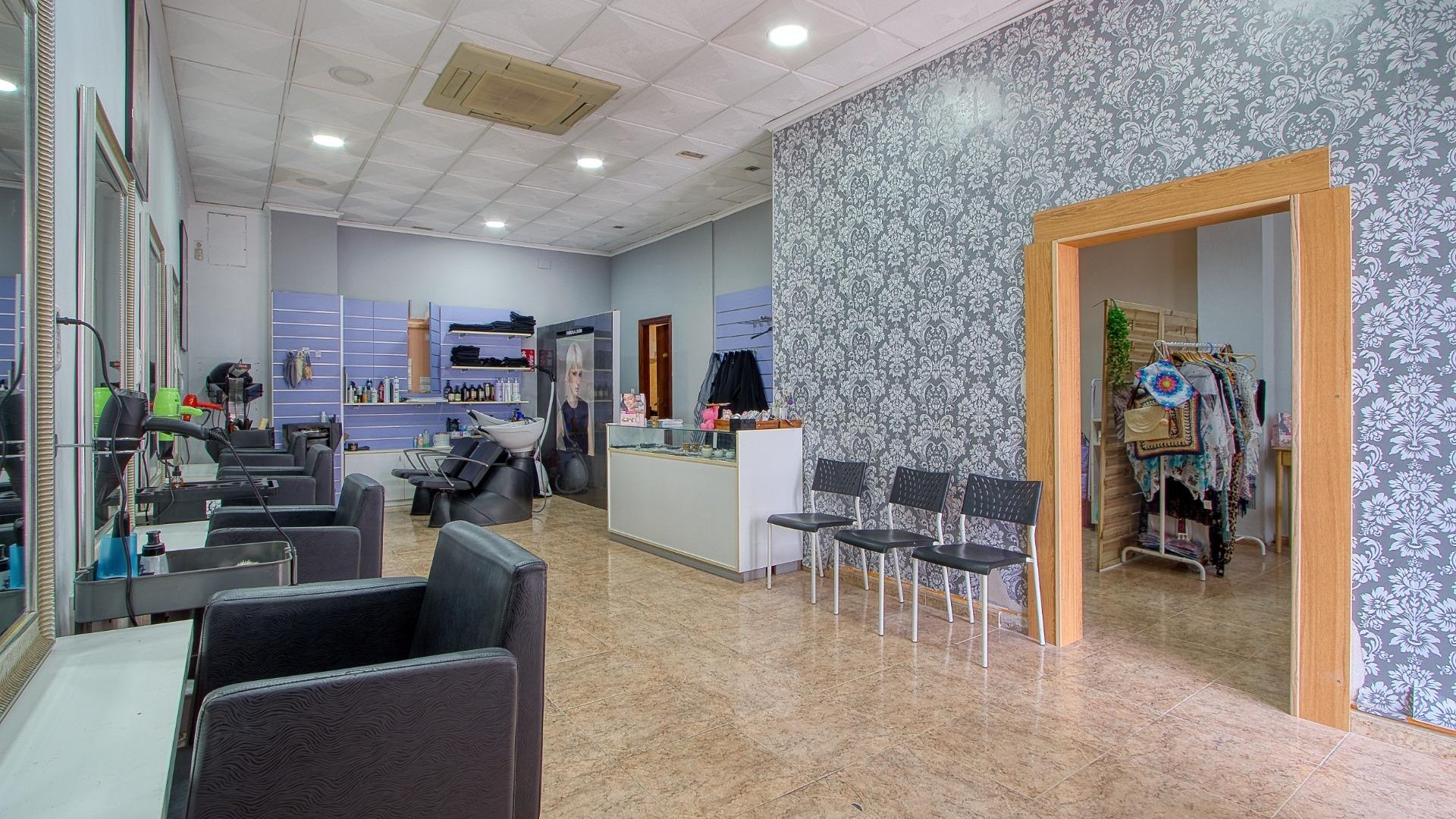 Sale - Commercial -
Torrevieja - La Mata