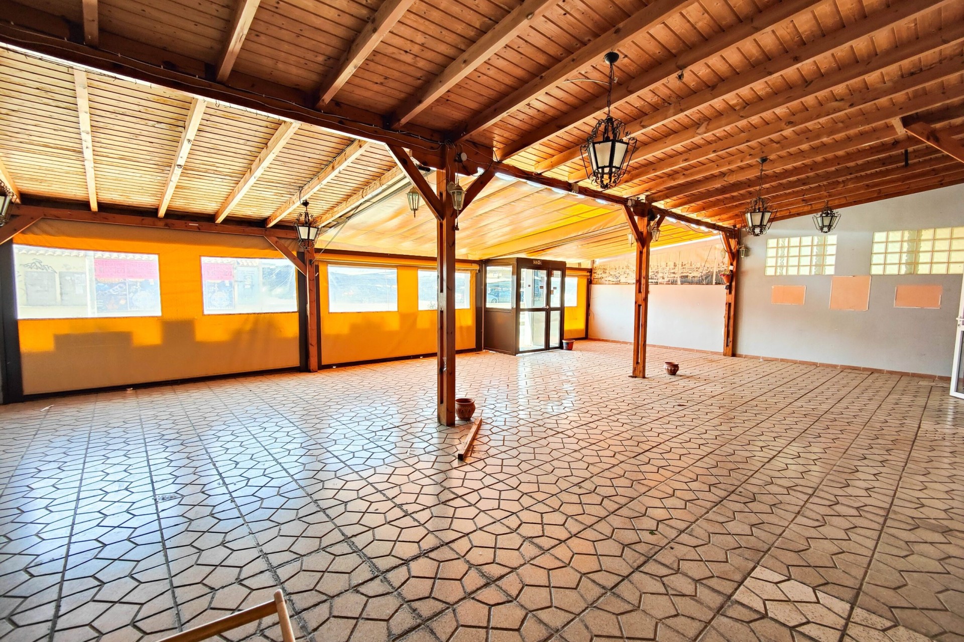 Sale - Commercial -
Torrevieja - La Siesta - El Chaparral - San Luis