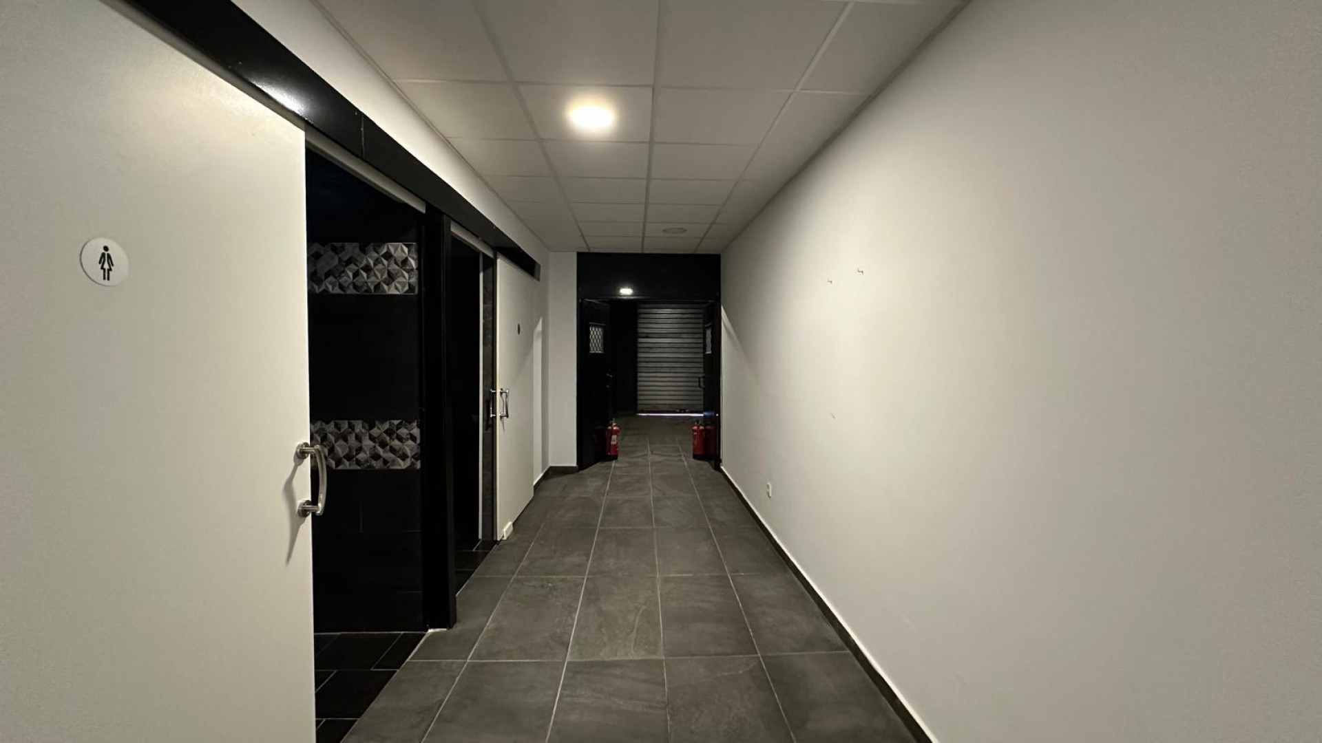 Sale - Commercial -
Torrevieja - Paseo maritimo