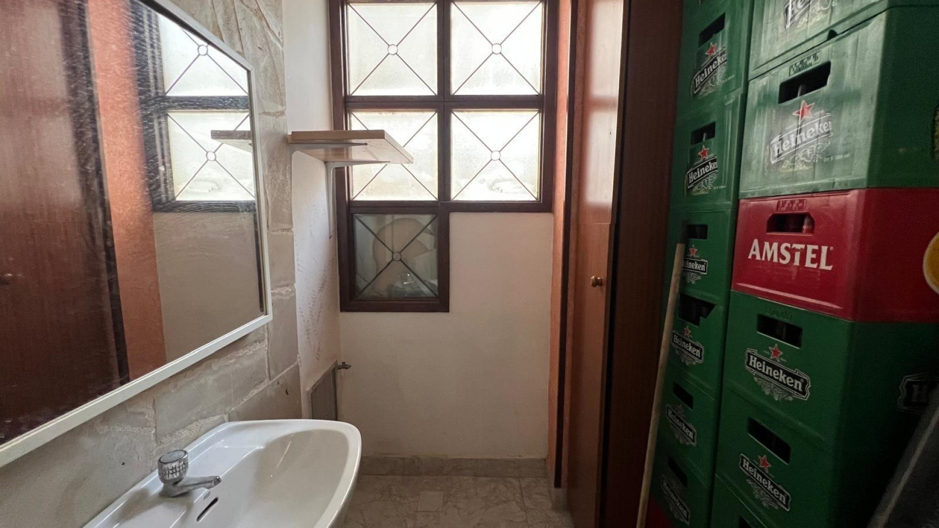 Sale - Commercial -
Torrevieja - Playa de los Naufragos