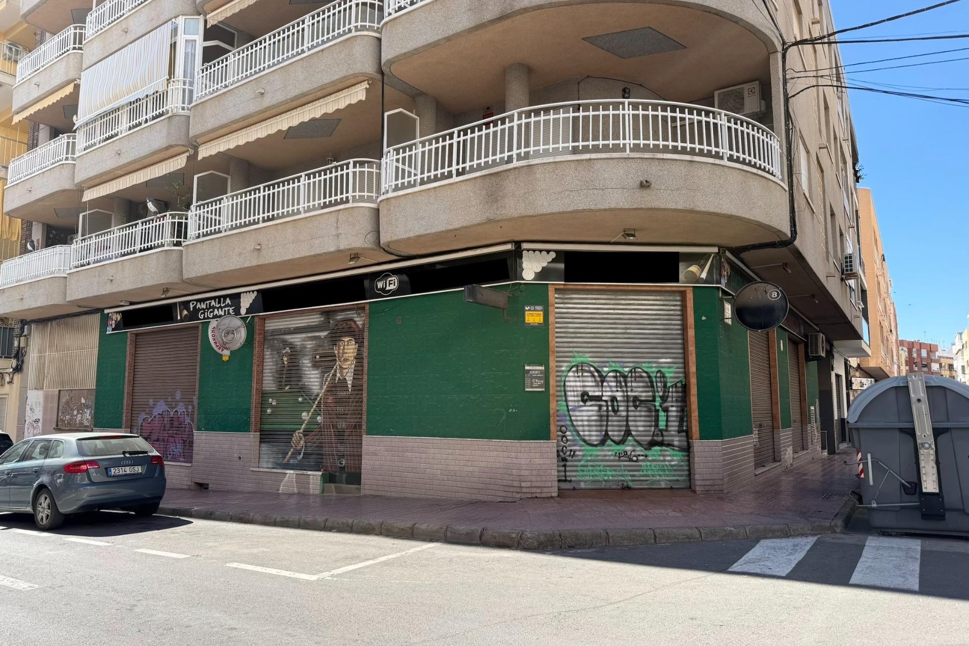 Sale - Commercial -
Torrevieja - Playa del Cura