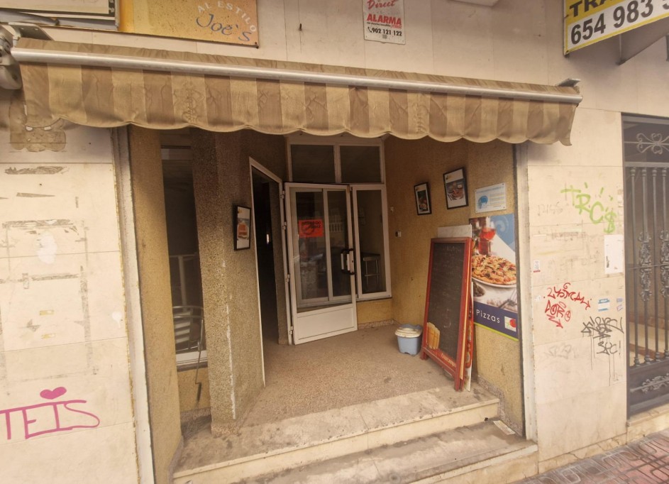 Sale - Commercial -
Torrevieja - Playa del cura