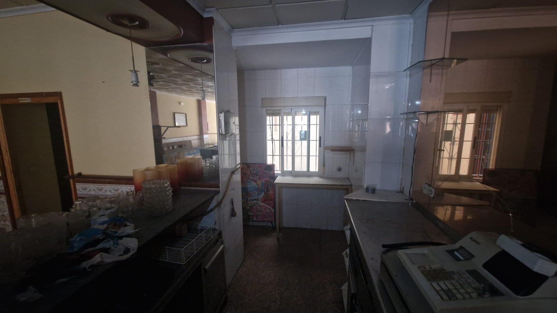 Sale - Commercial -
Torrevieja - Playa del cura