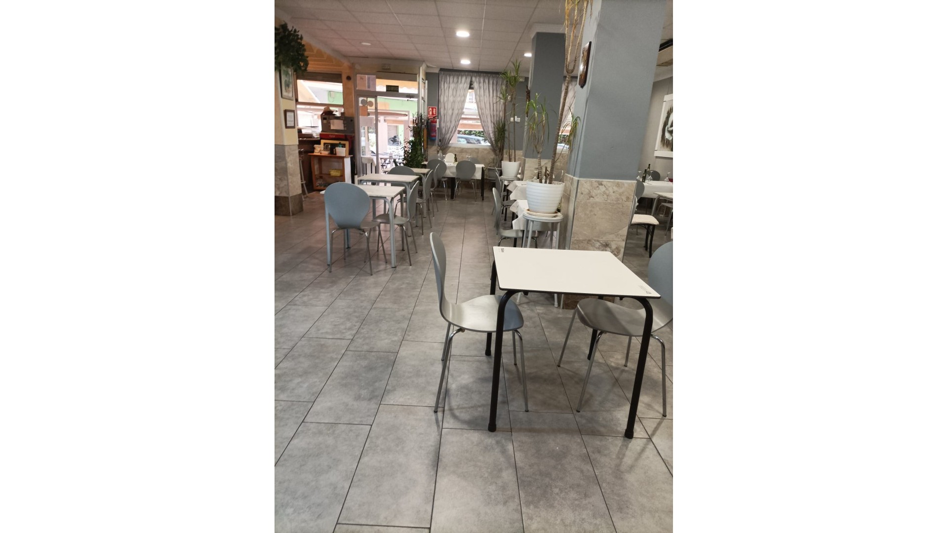 Sale - Commercial -
Torrevieja