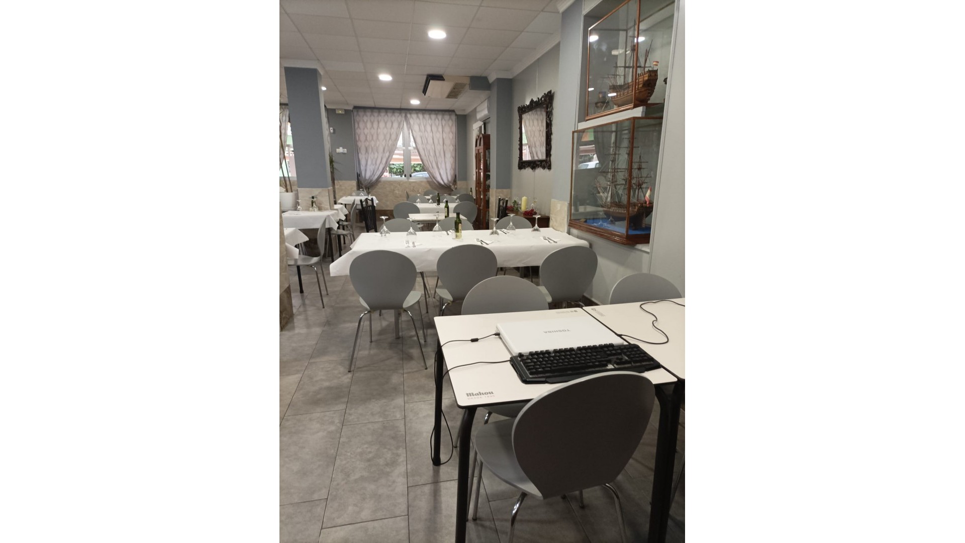 Sale - Commercial -
Torrevieja