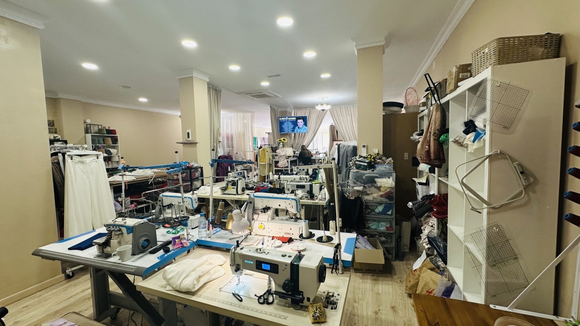 Sale - Commercial -
Torrevieja