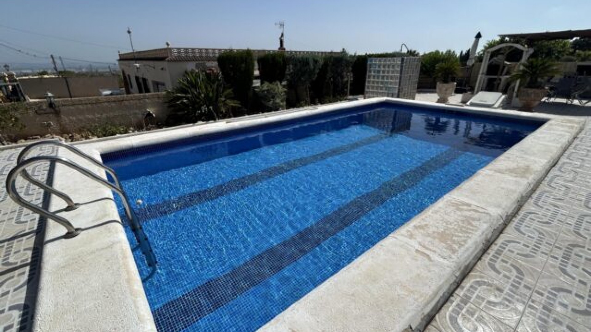 Sale - Detached Villa -
Albatera