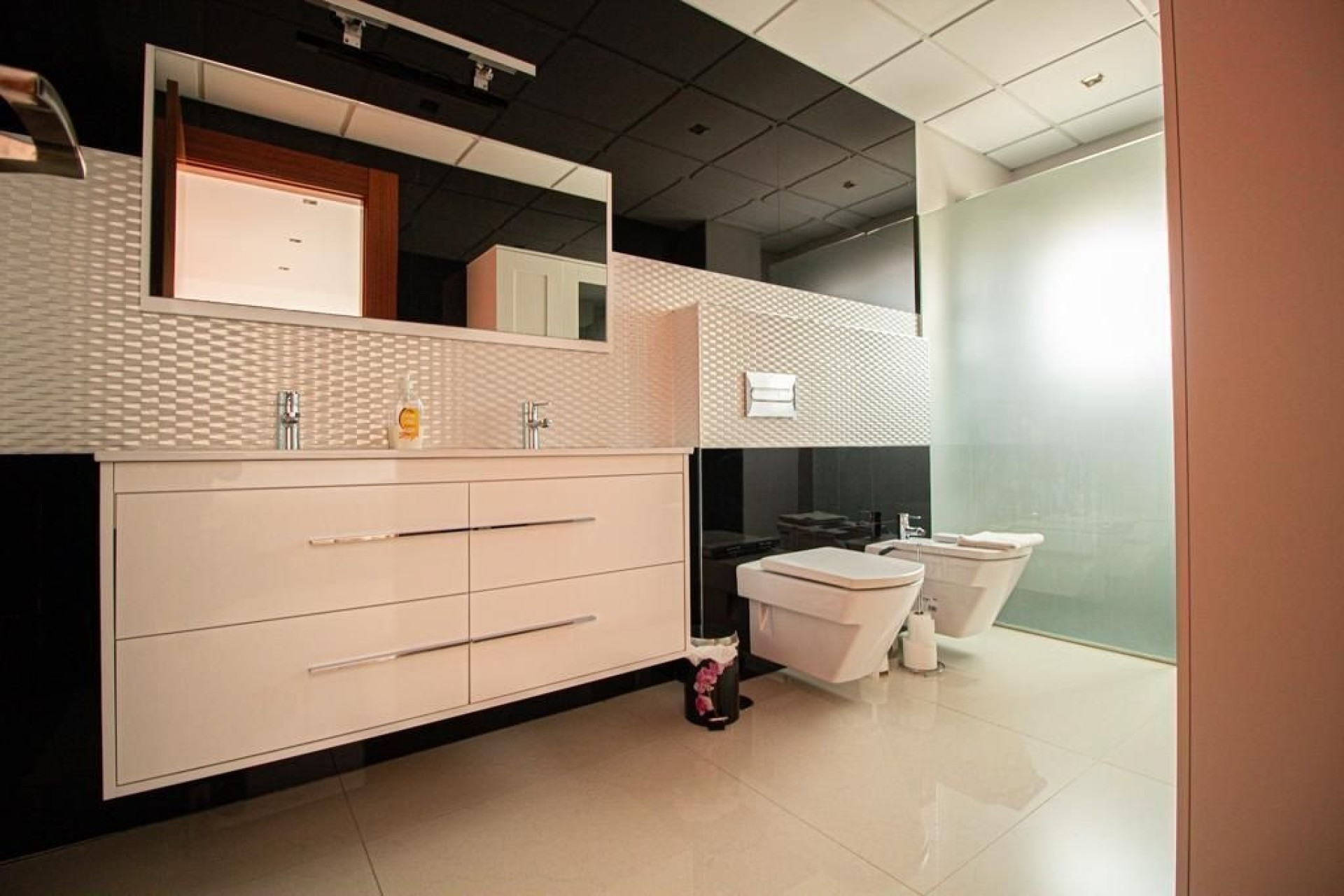 Sale - Detached Villa -
Alfaz del Pi - Albir