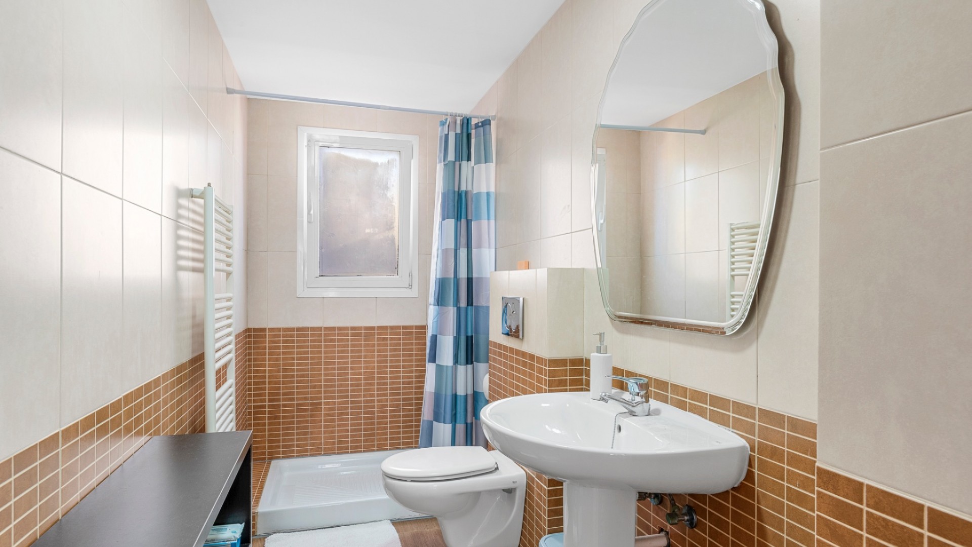 Sale - Detached Villa -
Alfaz del Pi - Alfas del Pí