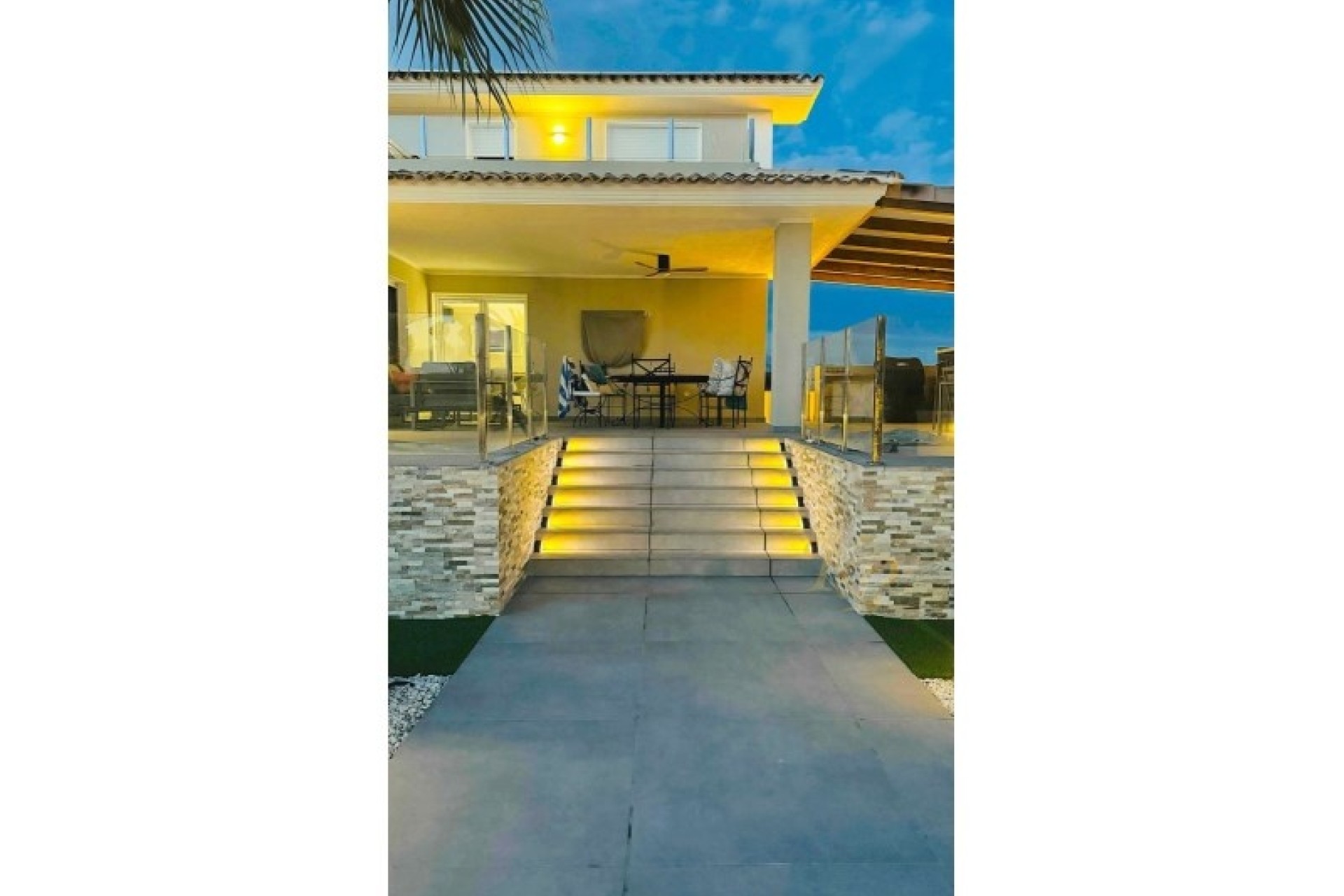 Sale - Detached Villa -
Alfaz del Pi - Costa Blanca