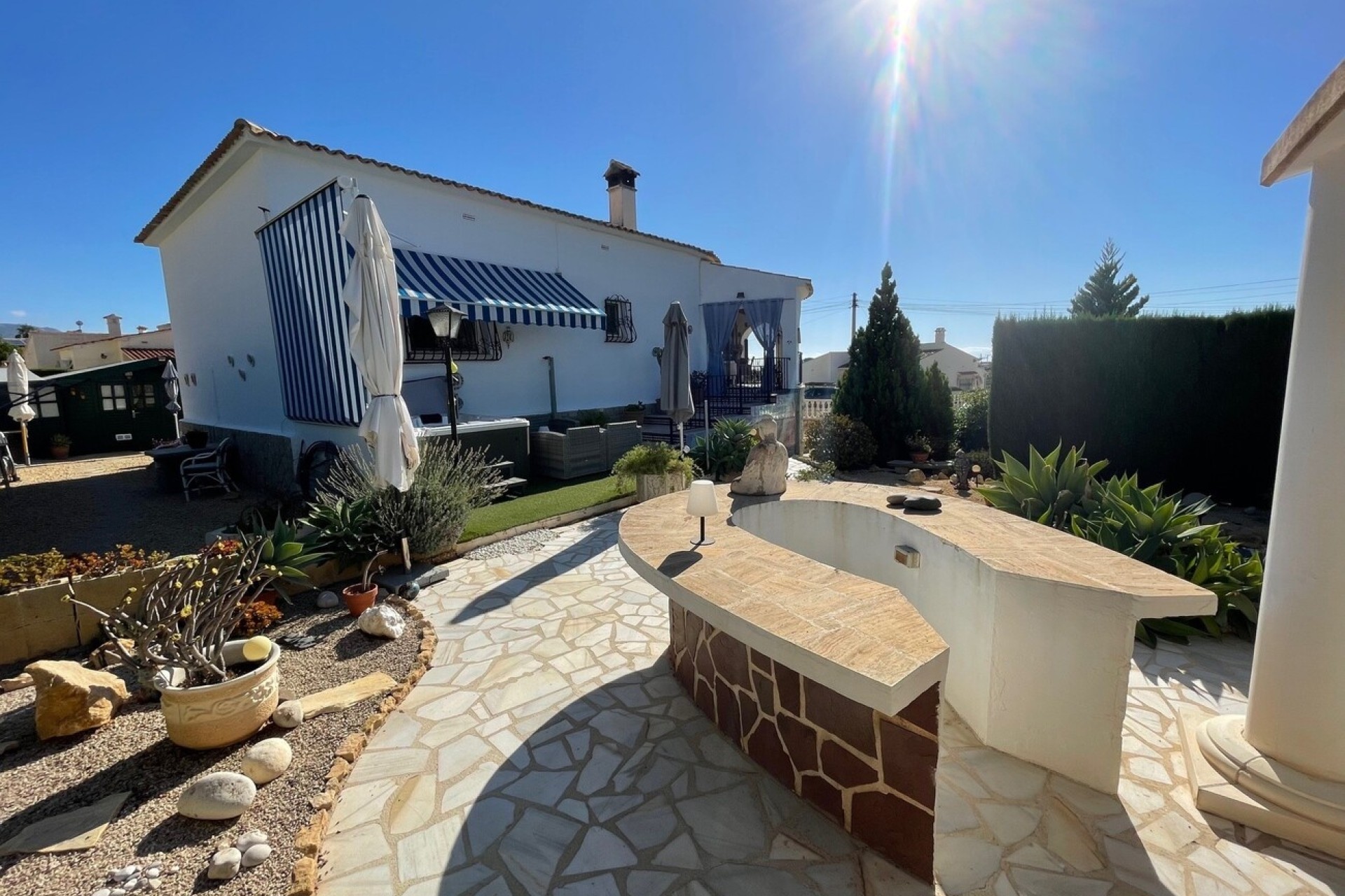 Sale - Detached Villa -
Alfaz del Pi - Costa Blanca