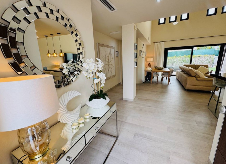 Sale - Detached Villa -
Algorfa - La Finca Golf Resort