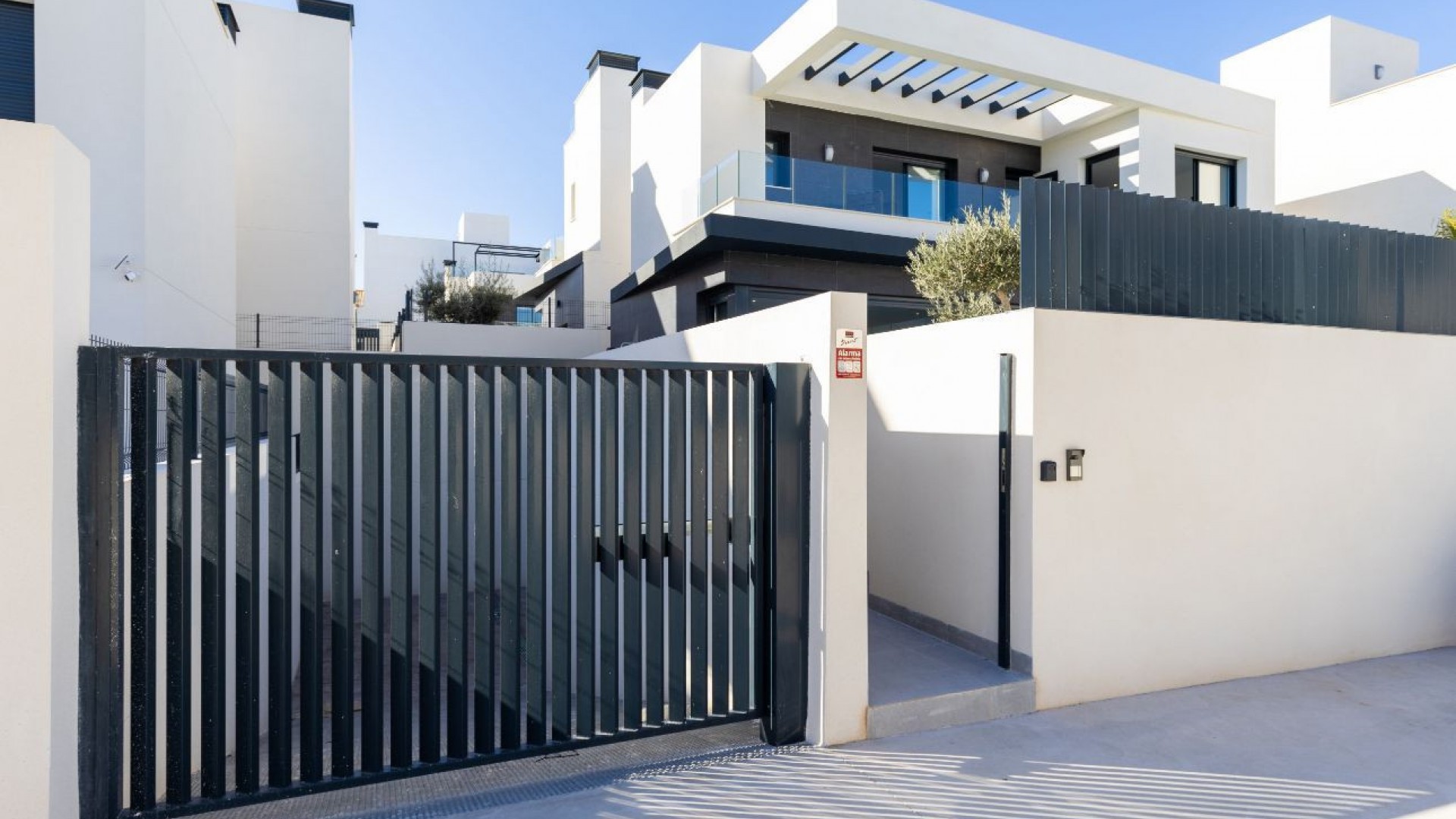 Sale - Detached Villa -
Algorfa - La Finca Golf