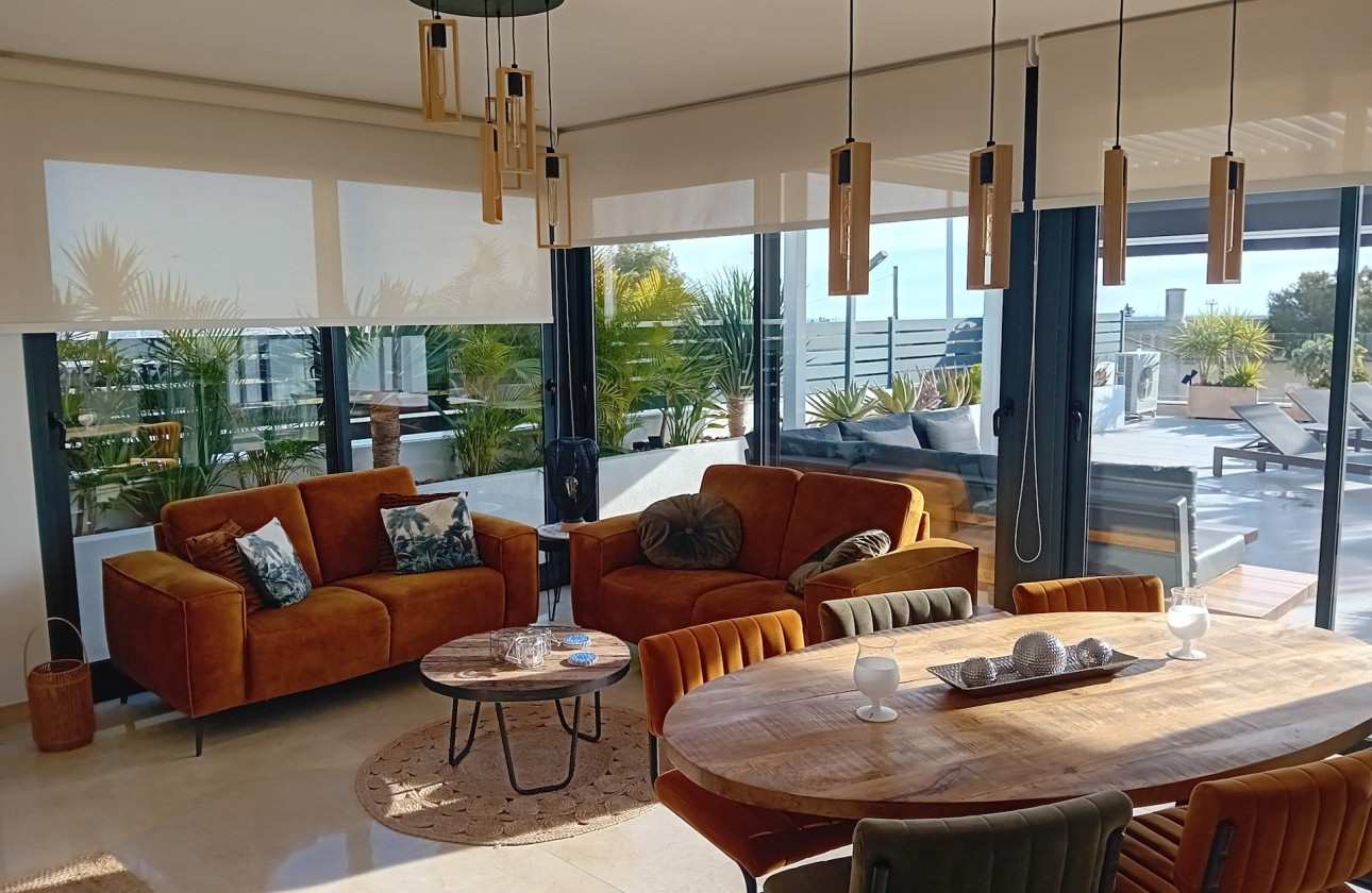 Sale - Detached Villa -
Algorfa - La Finca Golf