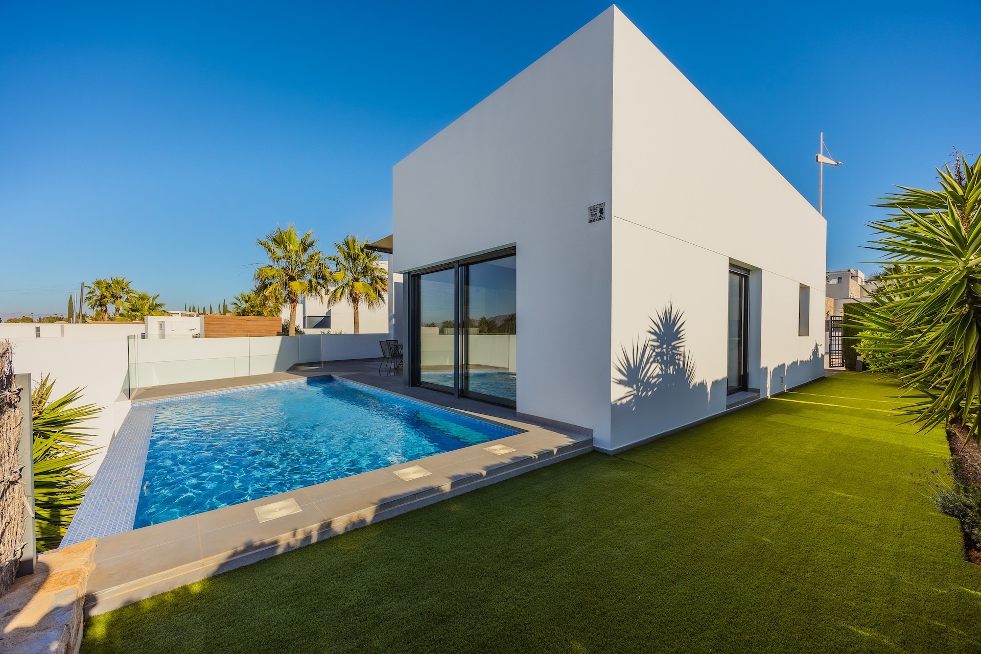 Sale - Detached Villa -
Algorfa - La Finca Golf