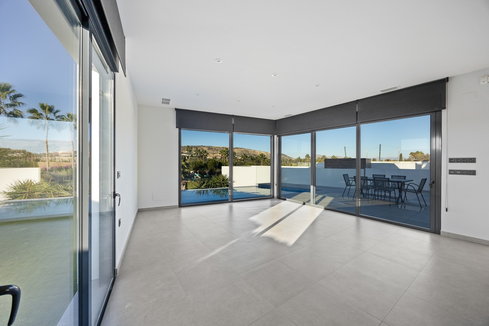 Sale - Detached Villa -
Algorfa - La Finca Golf