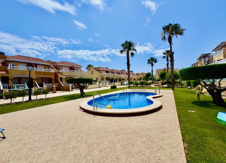 Sale - Detached Villa -
Algorfa - Lo Crispin