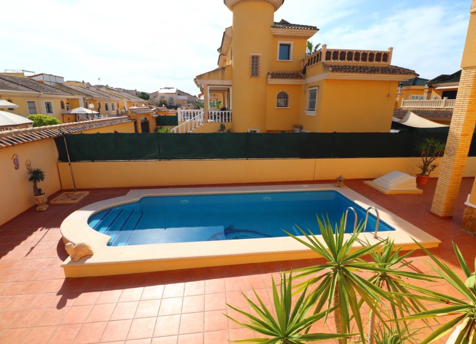 Sale - Detached Villa -
Algorfa - Lo Crispin