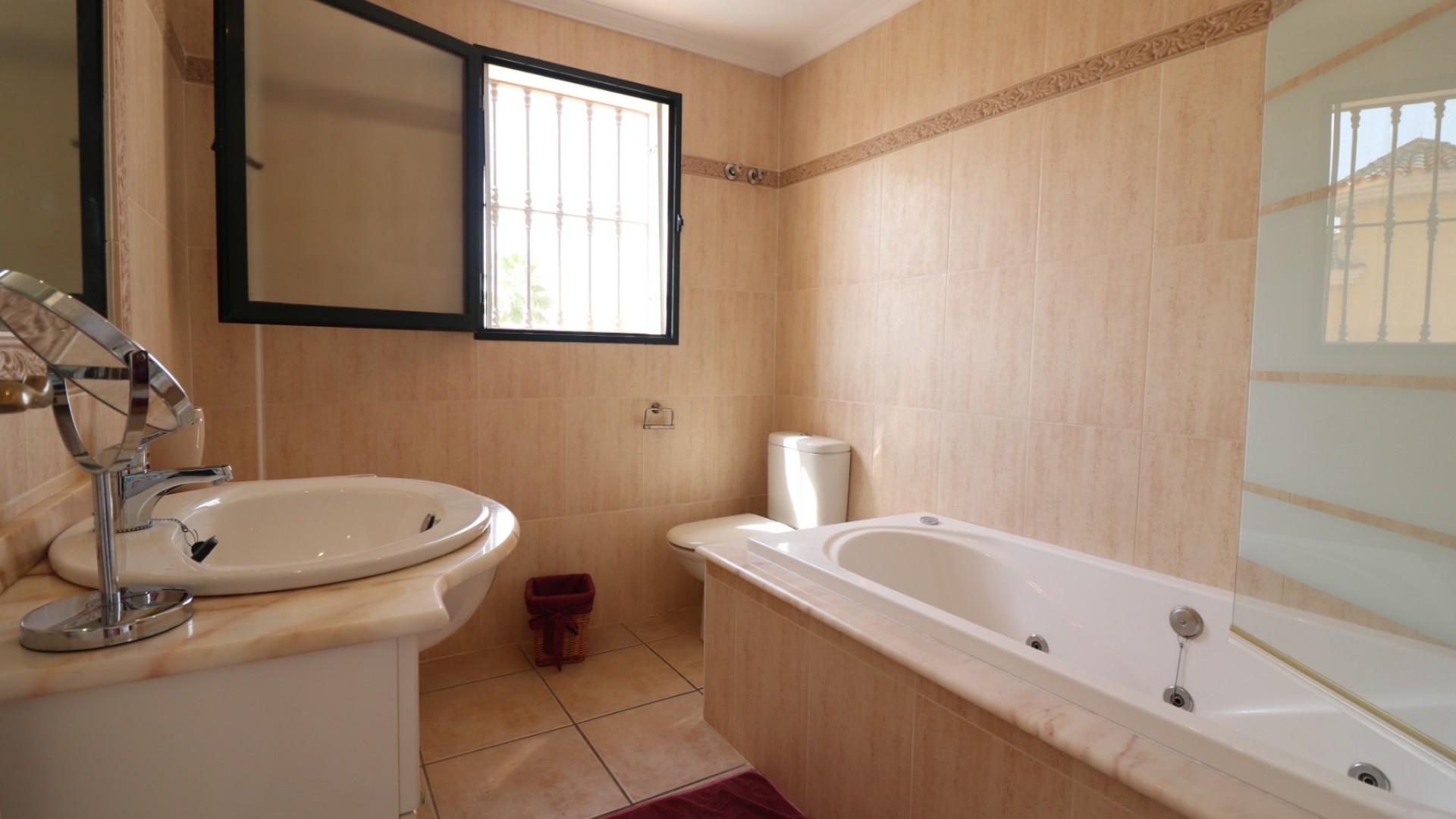 Sale - Detached Villa -
Algorfa - Lo Crispin