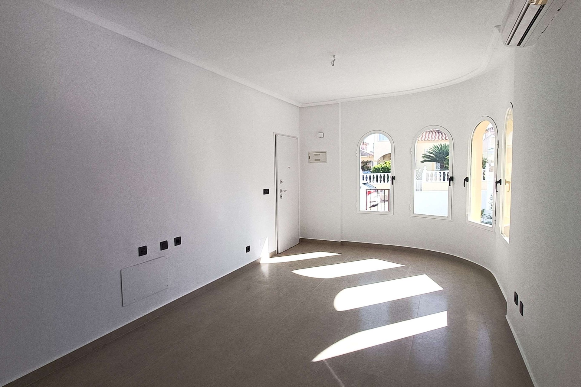 Sale - Detached Villa -
Algorfa - Lo Crispin